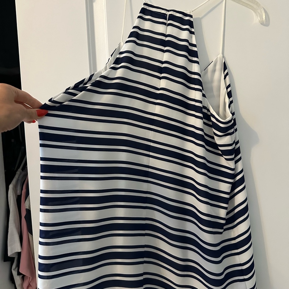Navy and white striped flowy tank. Size L - Picture 3 of 3